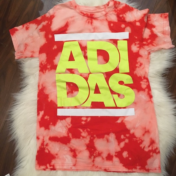 adidas Other - Neon adidas graphic tee